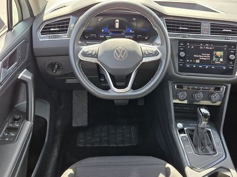 Used 2024 Volkswagen Tiguan S image 11