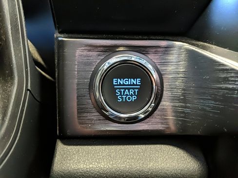 Used 2023 Ford F350 Lariat w/ Lariat Ultimate Package image 27