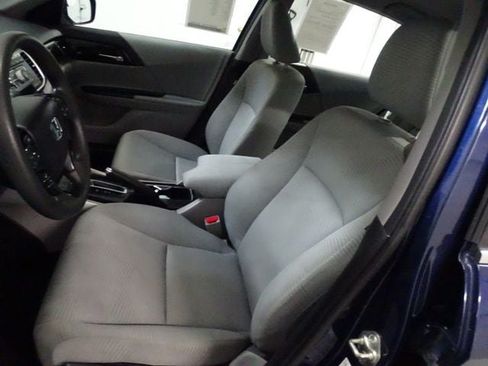 Used 2017 Honda Accord LX image 2
