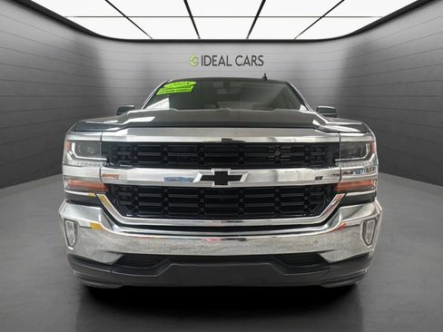 Used 2018 Chevrolet Silverado 1500 LT w/ All Star Edition RWD image 2