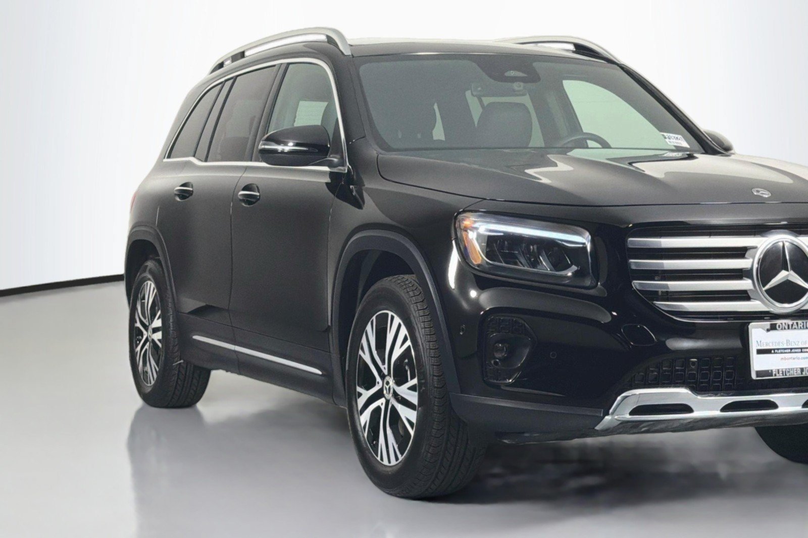 Used 2024 Mercedes-Benz GLB 250 4MATIC image 14