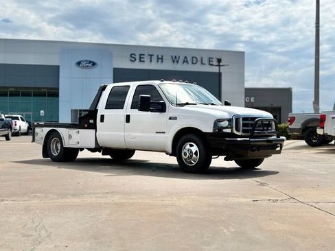 Used 2001 Ford F350 Lariat RWD image 1