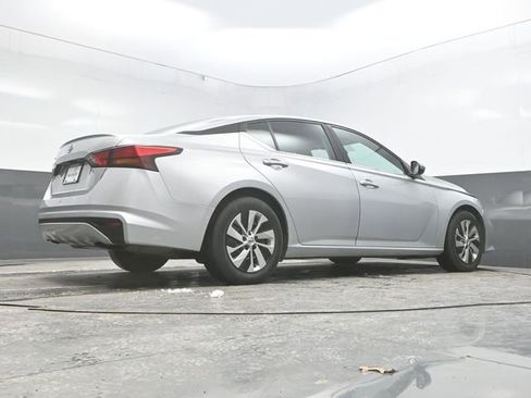 Used 2021 Nissan Altima 2.5 S image 32
