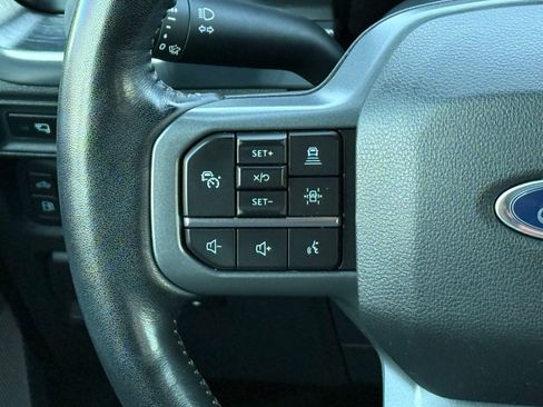 Used 2022 Ford F150 Lariat w/ Equipment Group 502A High image 33