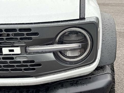 New 2026 Ford Bronco Badlands image 11