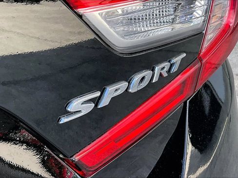 Used 2018 Honda Accord Touring image 21