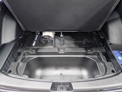 Used 2025 Chevrolet Equinox EV RS AWD/4WD image 26