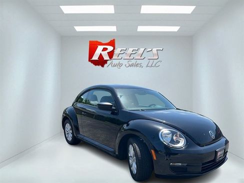 Used 2013 Volkswagen Beetle 2.5 FWD image 3
