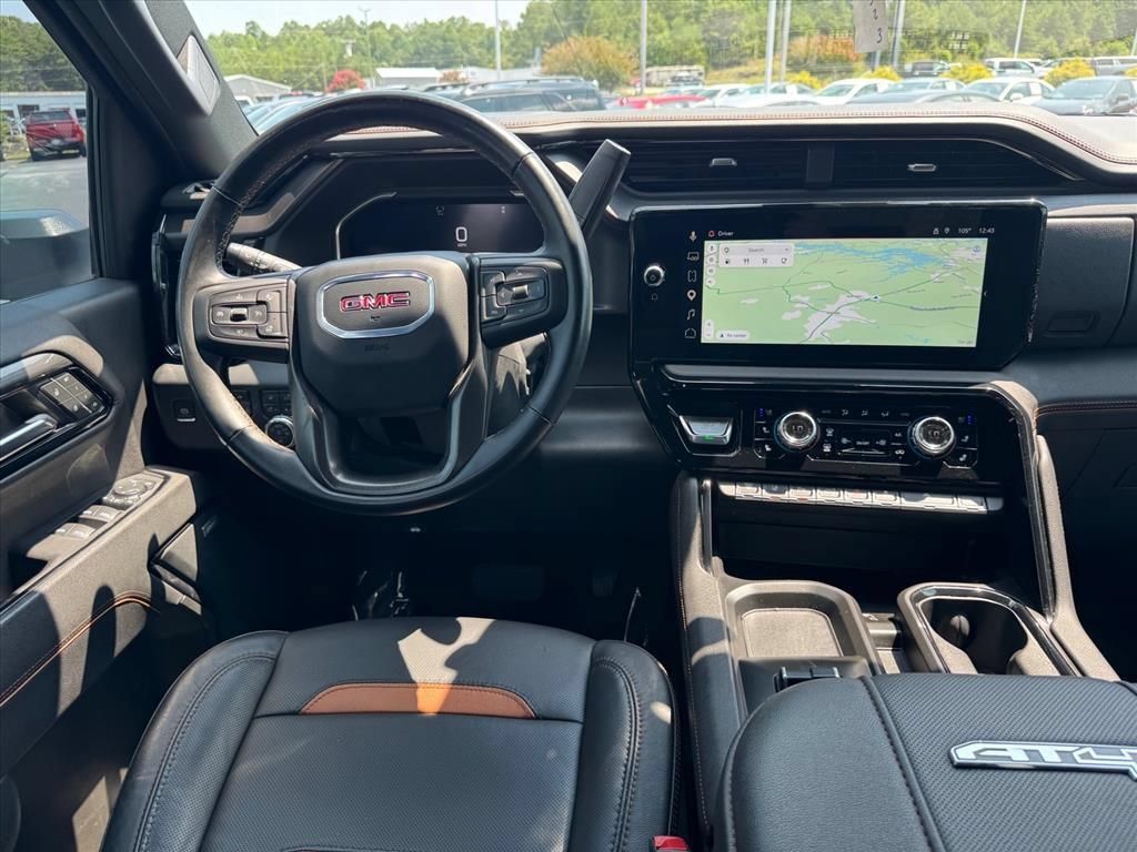 Used 2025 GMC Sierra 2500 AT4 AWD/4WD image 14