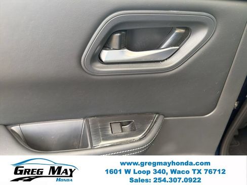 Used 2026 Nissan Rogue SV AWD/4WD image 21