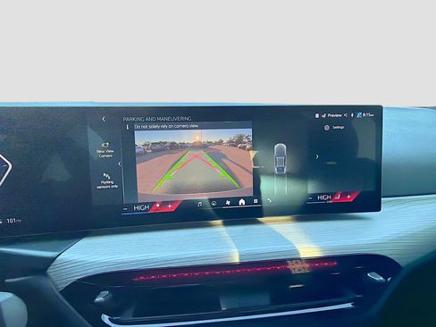 Used 2025 BMW i4 xDrive40i w/ M Sport Package image 33