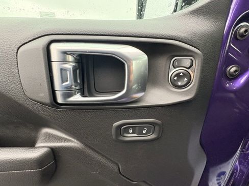 New 2026 Jeep Wrangler Unlimited Rubicon image 19