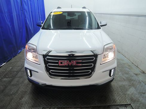 Used 2017 GMC Terrain SLE w/ Chrome Edition image 11