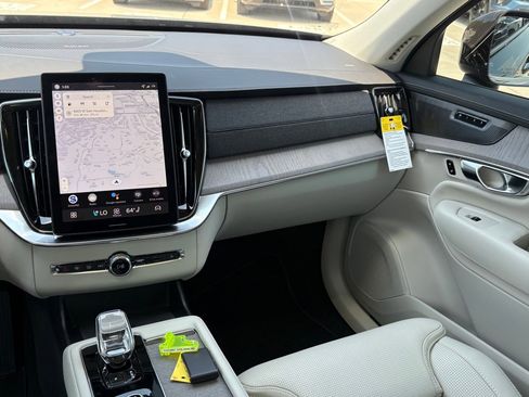 New 2026 Volvo XC90 B6 Ultra w/ Protection Package Premier image 12