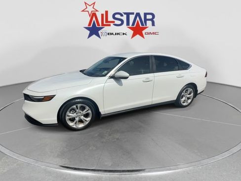 Used 2025 Honda Accord LX image 3