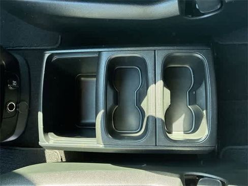 Used 2019 Dodge Grand Caravan SE image 27