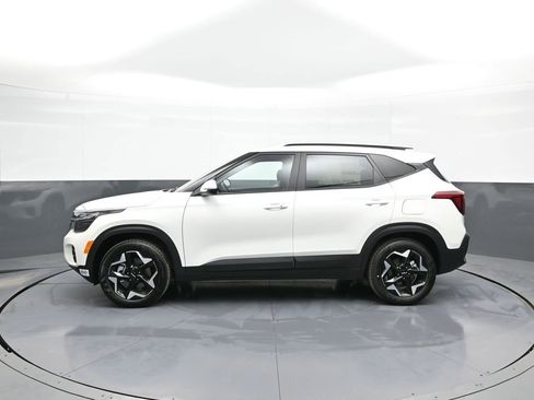 New 2025 Kia Seltos S image 9