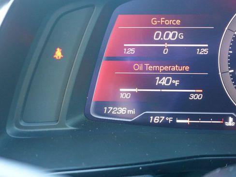 Used 2022 Chevrolet Corvette Stingray Coupe w/ Z51 Performance Package image 23