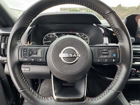 Used 2023 Nissan Pathfinder Rock Creek image 17