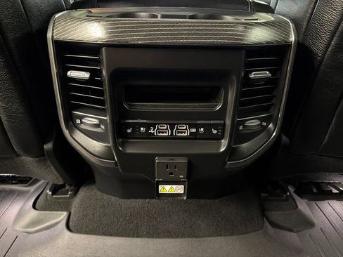 Used 2019 RAM 1500 Limited AWD/4WD image 34