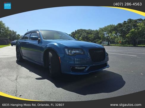 Used 2020 Chrysler 300 S w/ 300S Premium Group 2 RWD image 7
