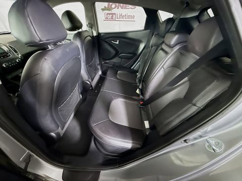 Used 2013 Hyundai Tucson GLS FWD image 25
