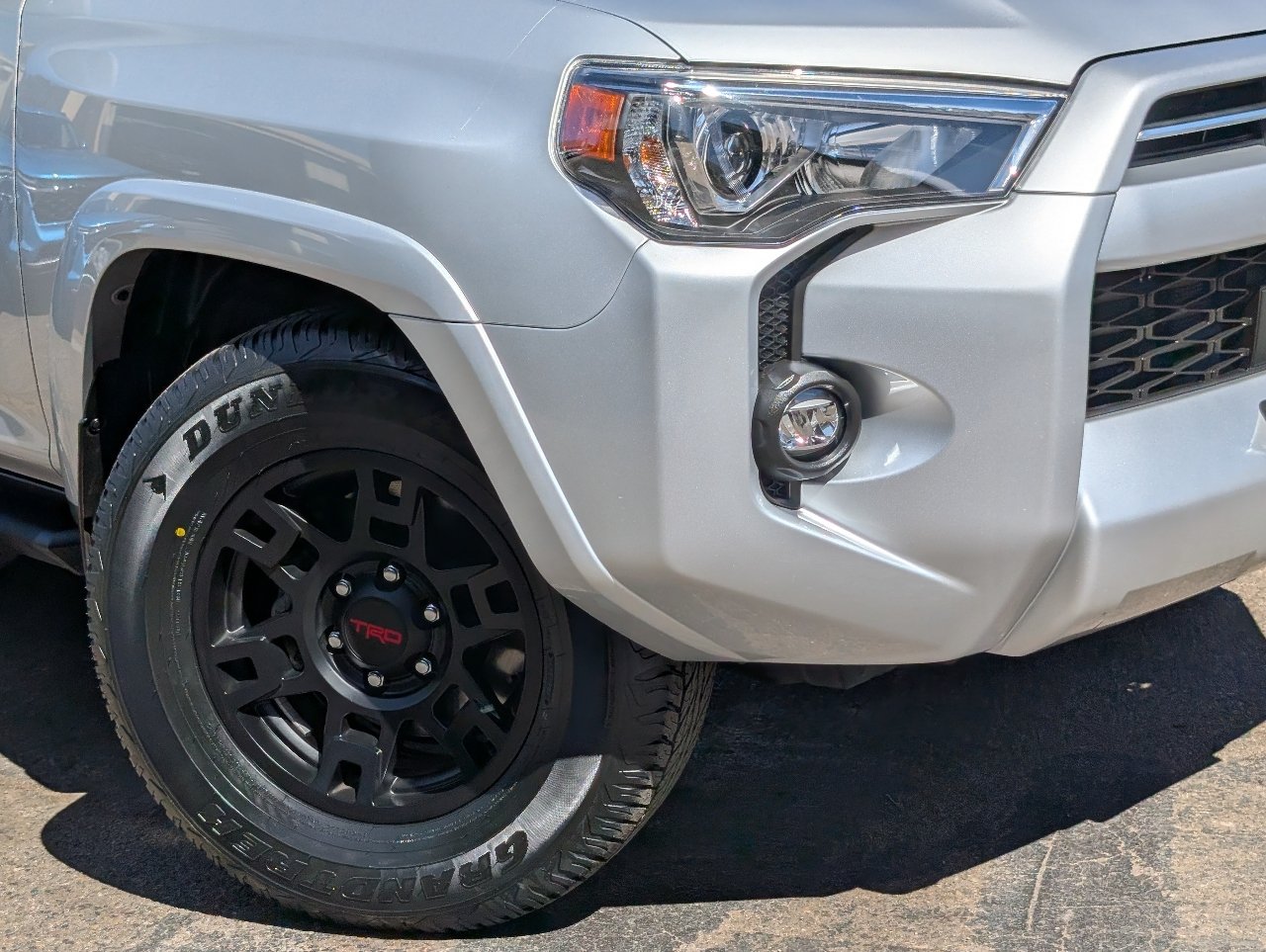Used 2024 Toyota 4Runner SR5 Premium w/ Moonroof Package RWD image 10