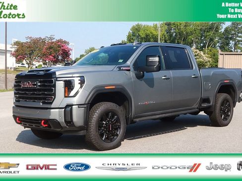 Used 2024 GMC Sierra 2500 AT4 w/ AT4 Premium Plus Package AWD/4WD image 1
