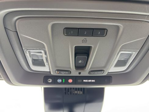 New 2026 GMC Sierra 2500 SLT w/ SLT Premium Package image 25