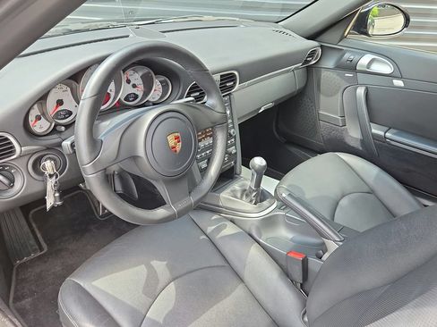 Used 2011 Porsche 911 Carrera S RWD image 4