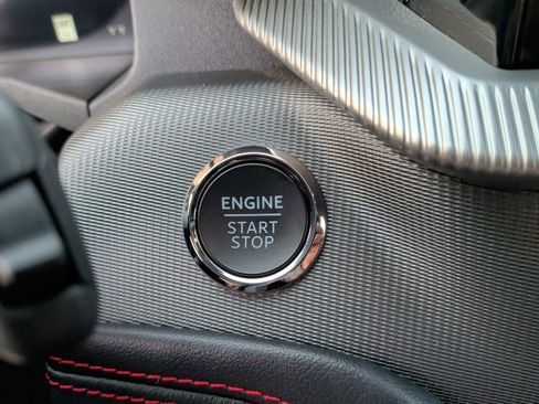 Used 2025 Ford Explorer ST-Line image 24