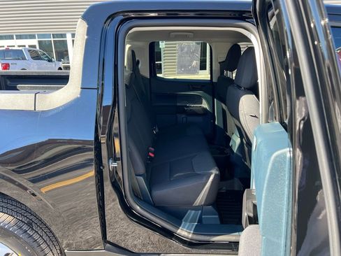 Used 2025 Ford Maverick XL image 19