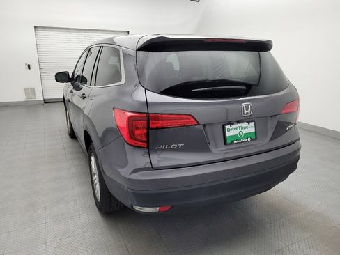 Used 2017 Honda Pilot LX image 7