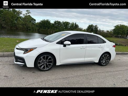 Used 2021 Toyota Corolla SE image 1