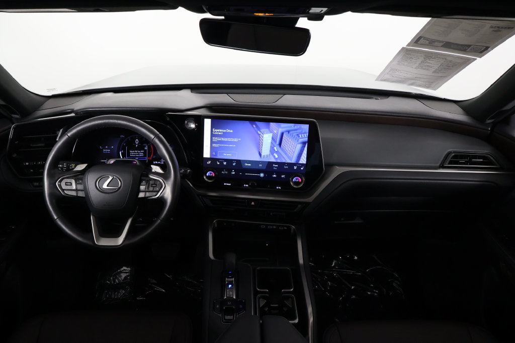 Certified 2024 Lexus TX 350 FWD w/ Captains Chair Package image 8