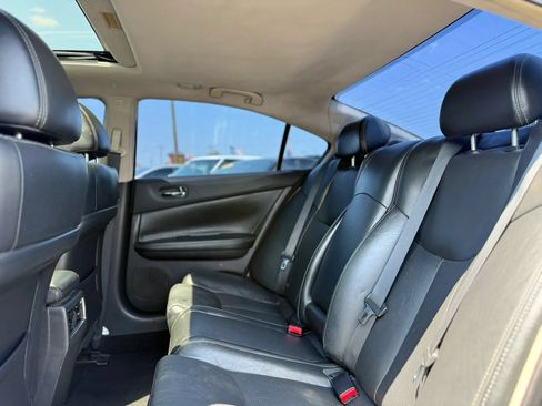 Used 2014 Nissan Maxima 3.5 SV w/ Sport Package FWD image 23