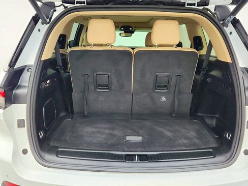 Used 2021 Jeep Grand Cherokee L Limited image 25