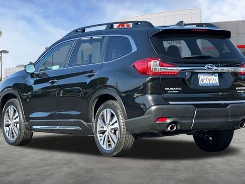 Used 2022 Subaru Ascent Limited image 6