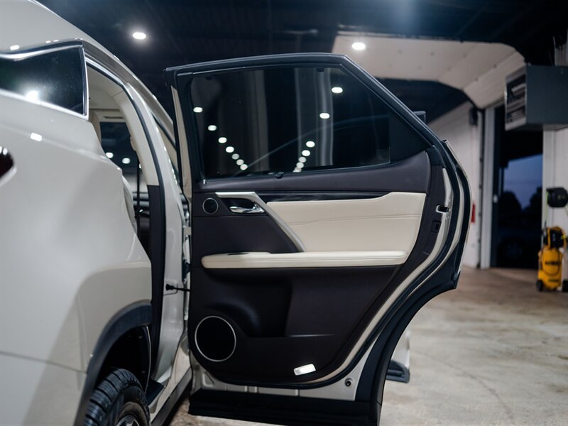 Used 2018 Lexus RX 450h AWD w/ Luxury Package image 36
