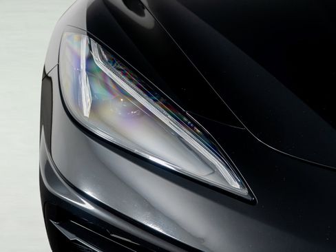 Used 2020 Chevrolet Corvette Stingray Premium Cpe w/ 3LT image 24