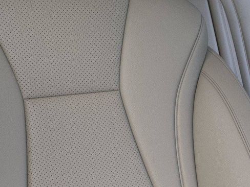 Used 2023 Buick Envision Essence AWD/4WD image 21