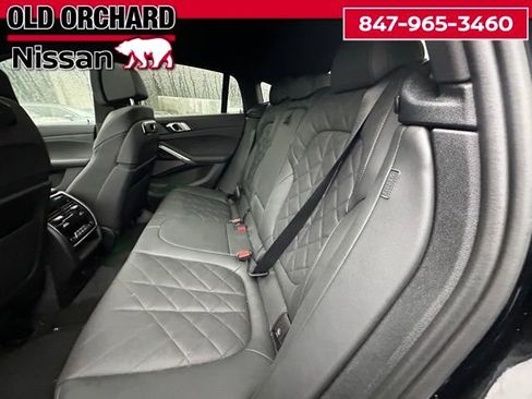 Used 2024 BMW X6 xDrive40i image 16