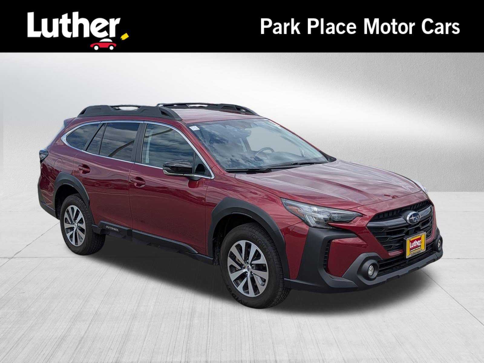 Used 2025 Subaru Outback Premium AWD/4WD image 1