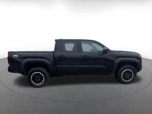 Used 2025 Toyota Tacoma TRD Off-Road image 16
