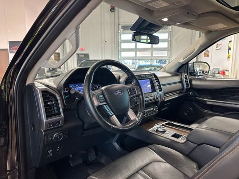 Used 2021 Ford Expedition Max Platinum image 15