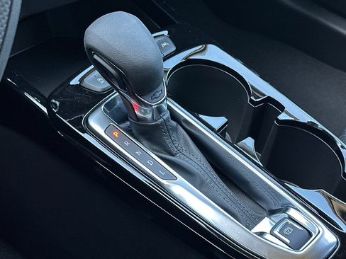 New 2026 Chevrolet Trax LT FWD image 21