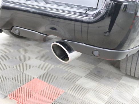 Used 2020 RAM 1500 Limited image 11