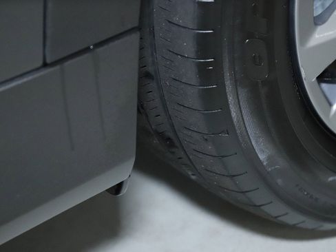 Certified 2024 MAZDA CX-90 Plug-In Hybrid w/ Preferred image 39