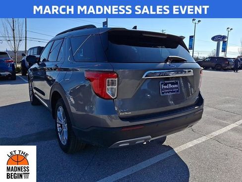 Certified 2022 Ford Explorer XLT w/ Equipment Group 202A image 8