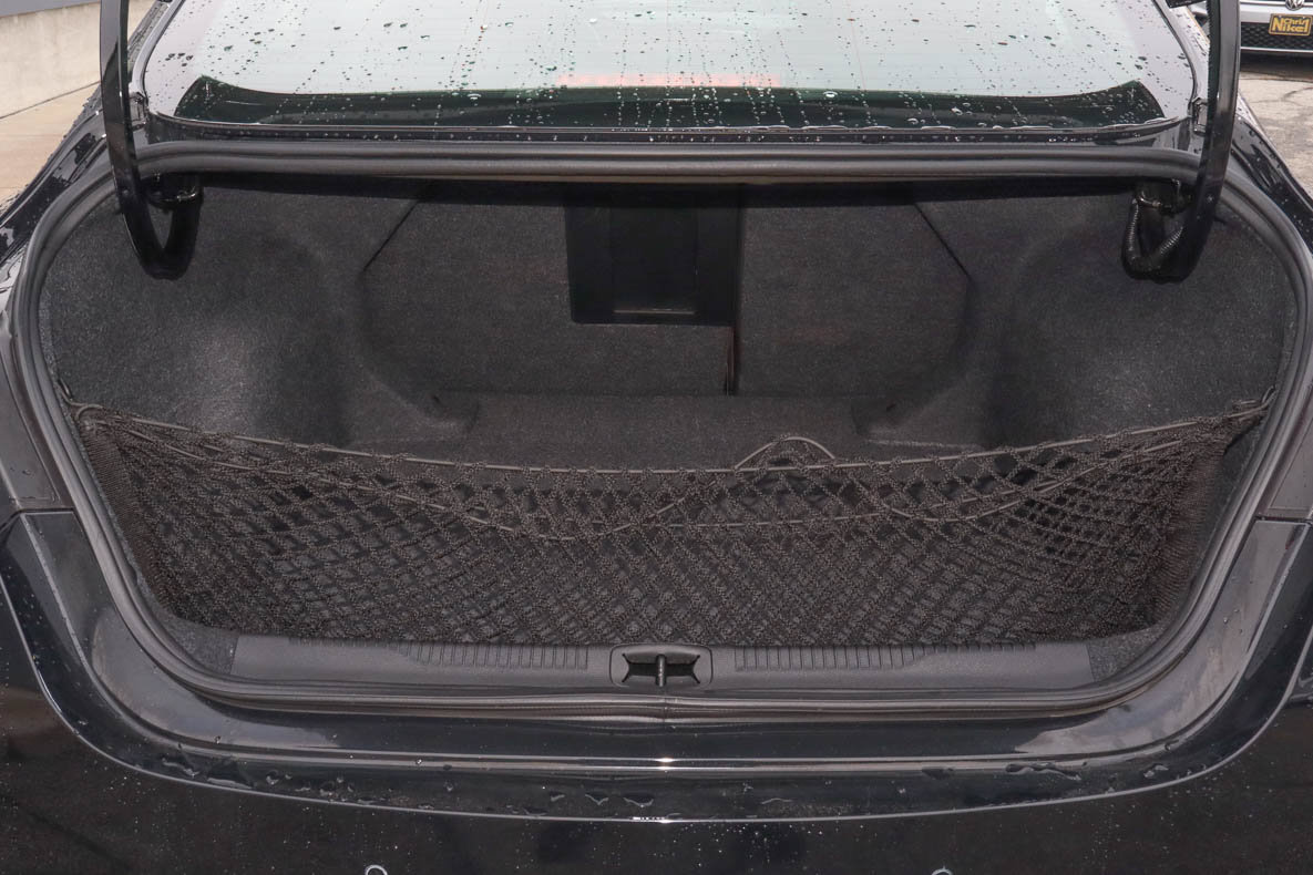 Used 2016 Chrysler 200 C w/ Premium Group FWD image 9
